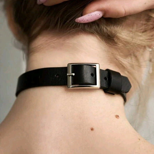 Dressed Down Collar